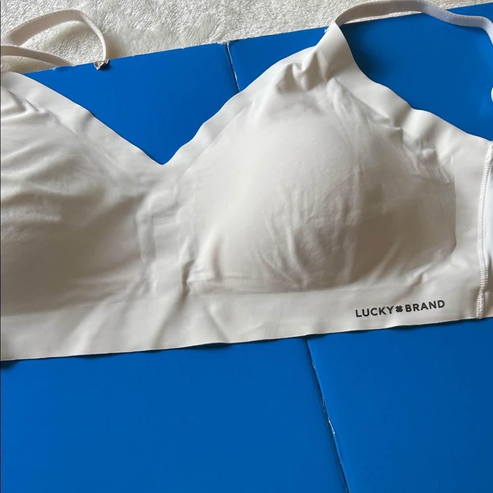 Lucky Brand White Seamless Bralette with Light Padding